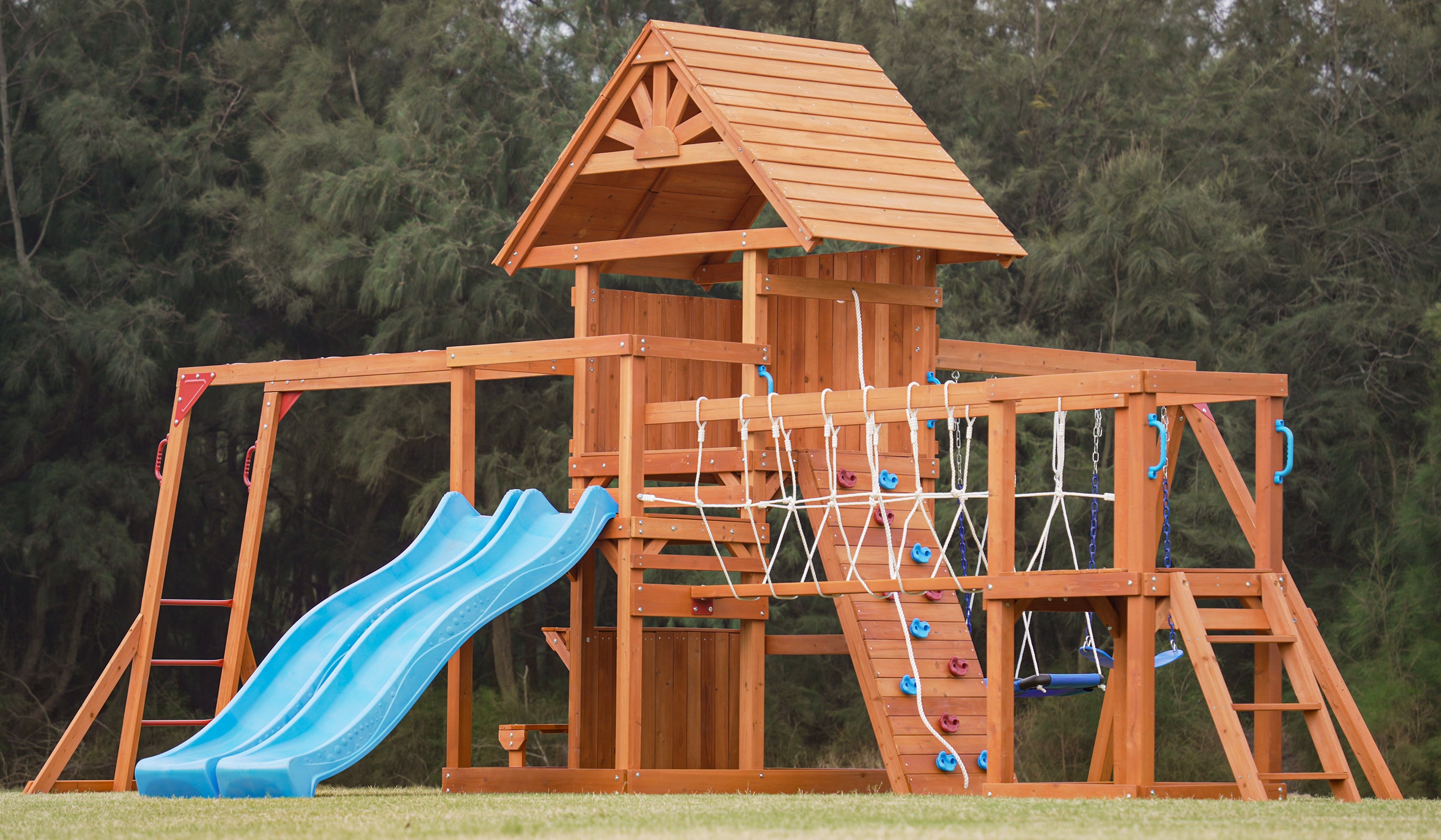 Caterplilar Cove | Dolphin Playground